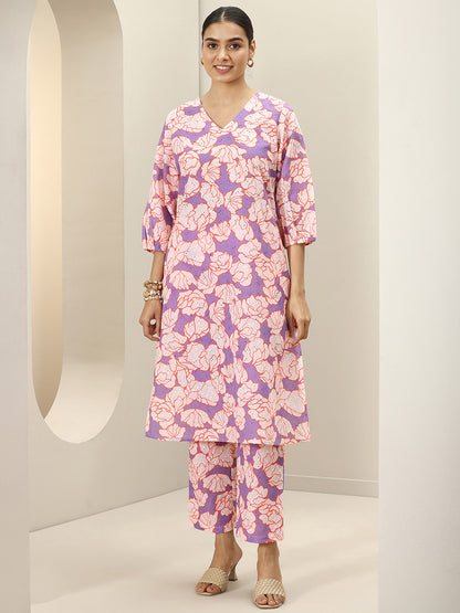 Women Floral Printed Regular Thread Work Kurta with Trousers