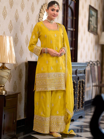 Dhiyona IE Women Ethnic Motifs Embroidered Regular Kurta with Palazzos & With Dupatta
