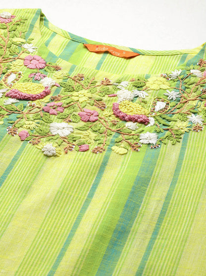 Floral Embroidered Thread Work Pure Cotton Kurta with Trousers