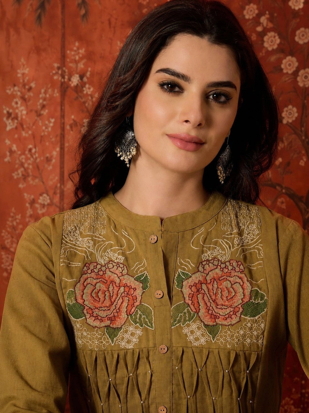 Women Floral Embroidered Empire Thread Work Kurta with Palazzos