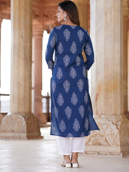 Dhiyona KL Paisley Printed Round Neck Straight Kurta With Trousers And Dupatta