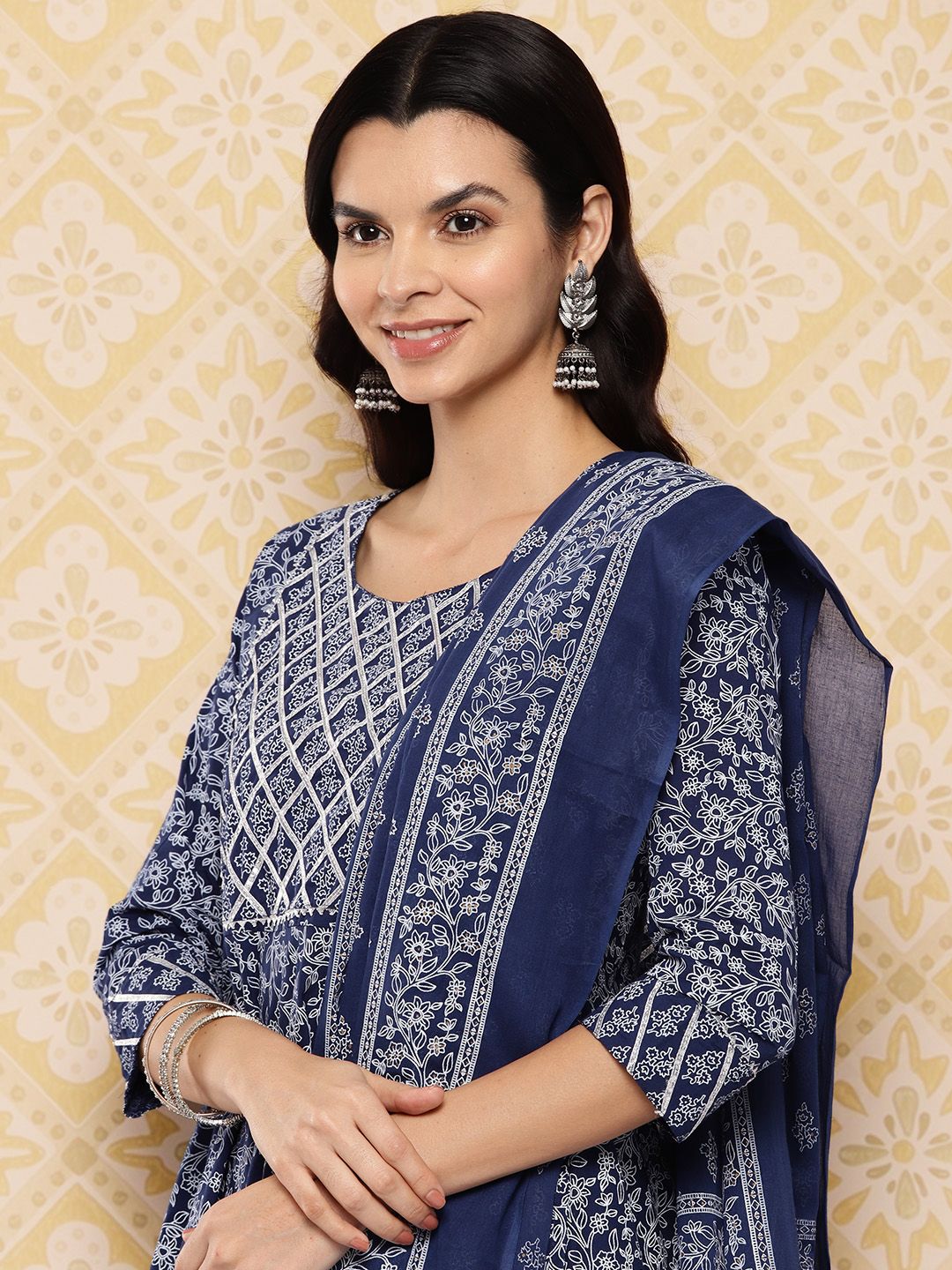 Dhiyona KL Women Ethnic Motifs Printed Regular Pure Cotton Kurta with Trousers & Dupatta
