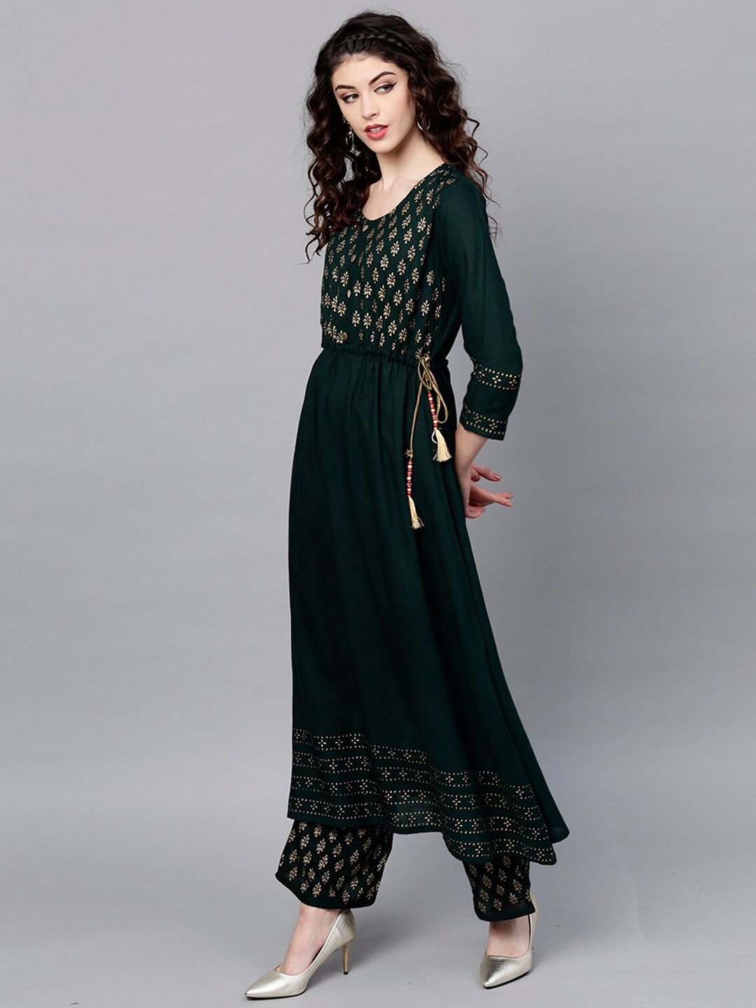 Dhiyona IS Women's Women Green Ethnic Motifs Yoke Design Kurta with Trousers
