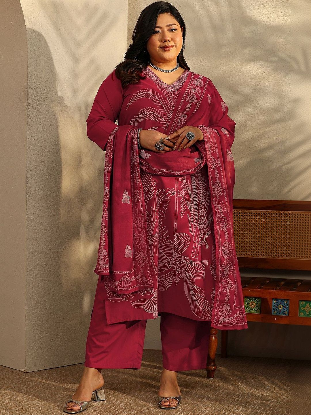 Dhiyona Women's Plus Size Ethnic Motifs Printed Kurta with Trousers & Dupatta