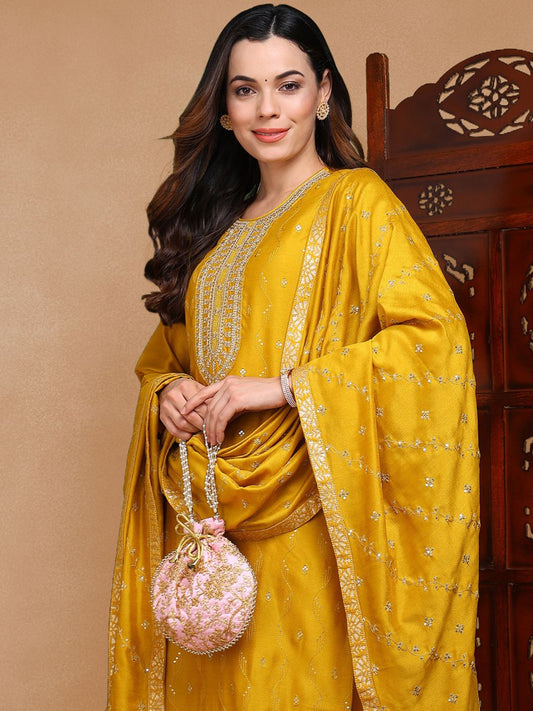 Dhiyona KL Ethnic Motifs Embroidered Sequinned Kurta With Palazzos & Dupatta
