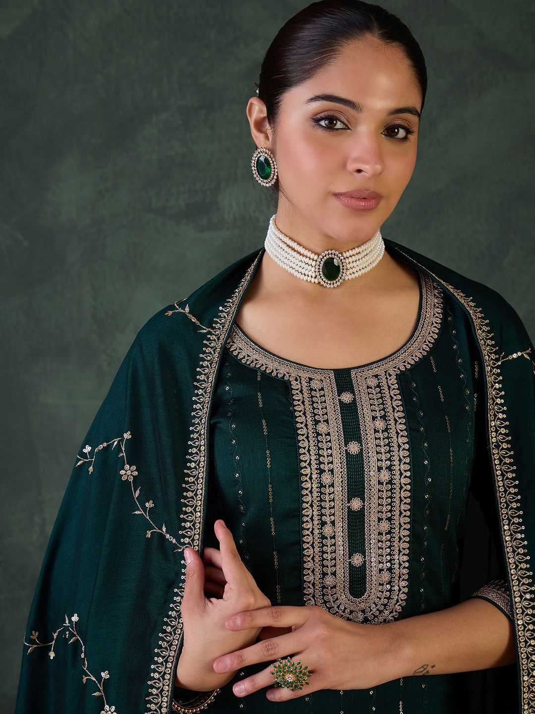 Dhiyona IE Women Ethnic Motifs Regular Sequinned Kurta with Trousers & With Dupatta