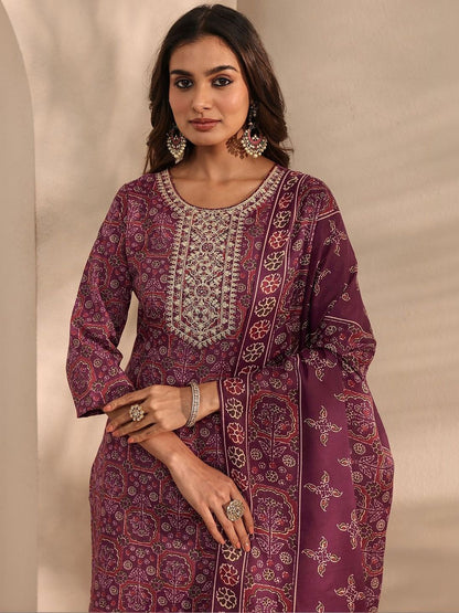Women Ethnic Motifs Printed Regular Thread Work Kurta with Trousers & With Dupatta