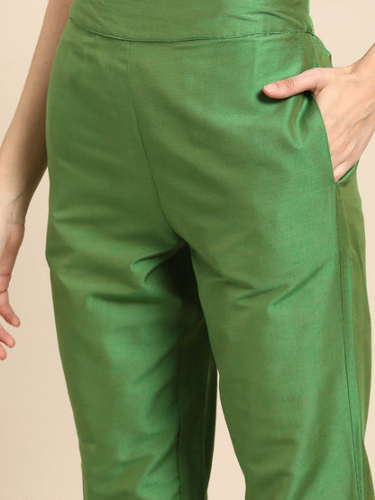 Women Green Ethnic Motifs Yoke Design Kurta with Trousers