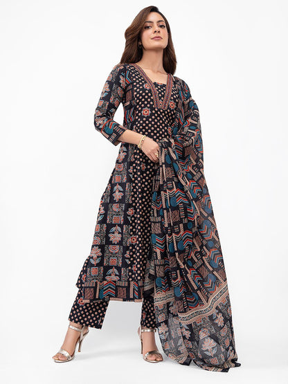 Women Ethnic Motifs Printed Regular Kurta with Trousers & With Dupatta