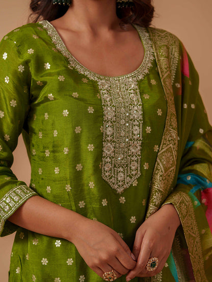 Floral Embroidered Kurta With Trousers & Dupatta