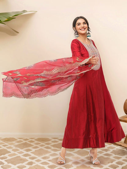 Dhiyona IS Women's Women Ethnic Motifs Yoke Design Regular Thread Work Kurta with Trousers & With Dupatta