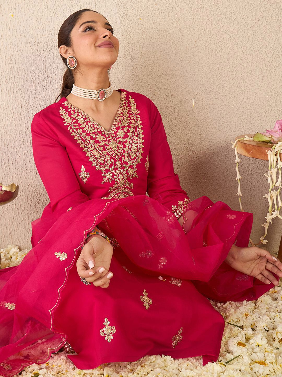 Dhiyona IE Embroidered Gotta Patti Work V Neck Kurta With Trousers & Dupatta