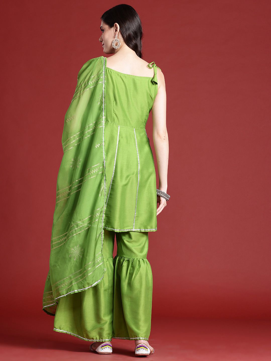 Dhiyona AN Regular Kurta With Sharara & Dupatta