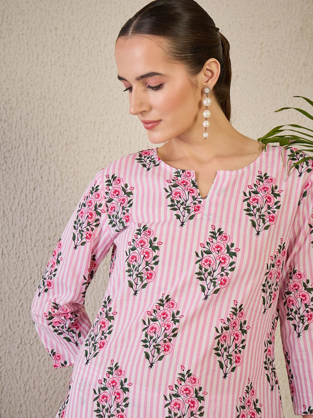 Dhiyona IE Adults-Women Floral Printed Cotton Kurta with Trousers