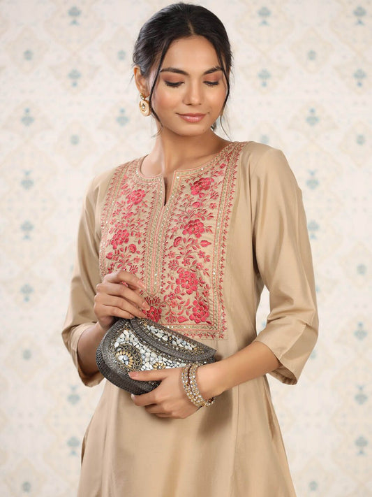 Dhiyona OD  Embroidered Kurta with Trousers
