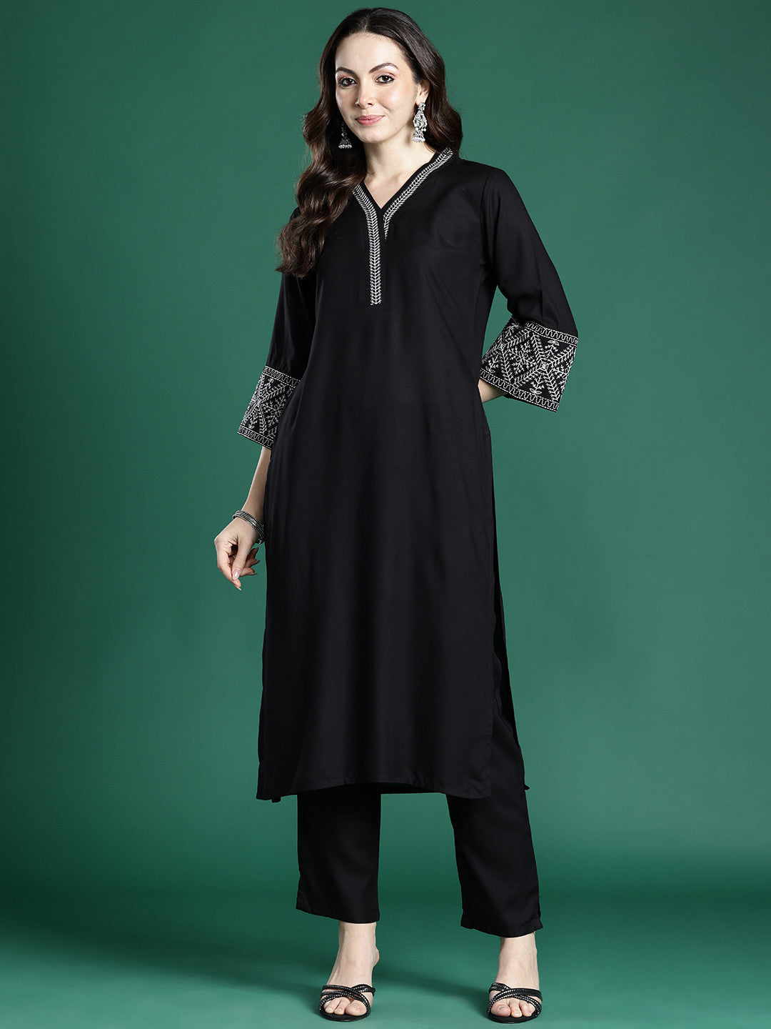 Ethnic Motifs Embroidered Regular Kurta with Trousers