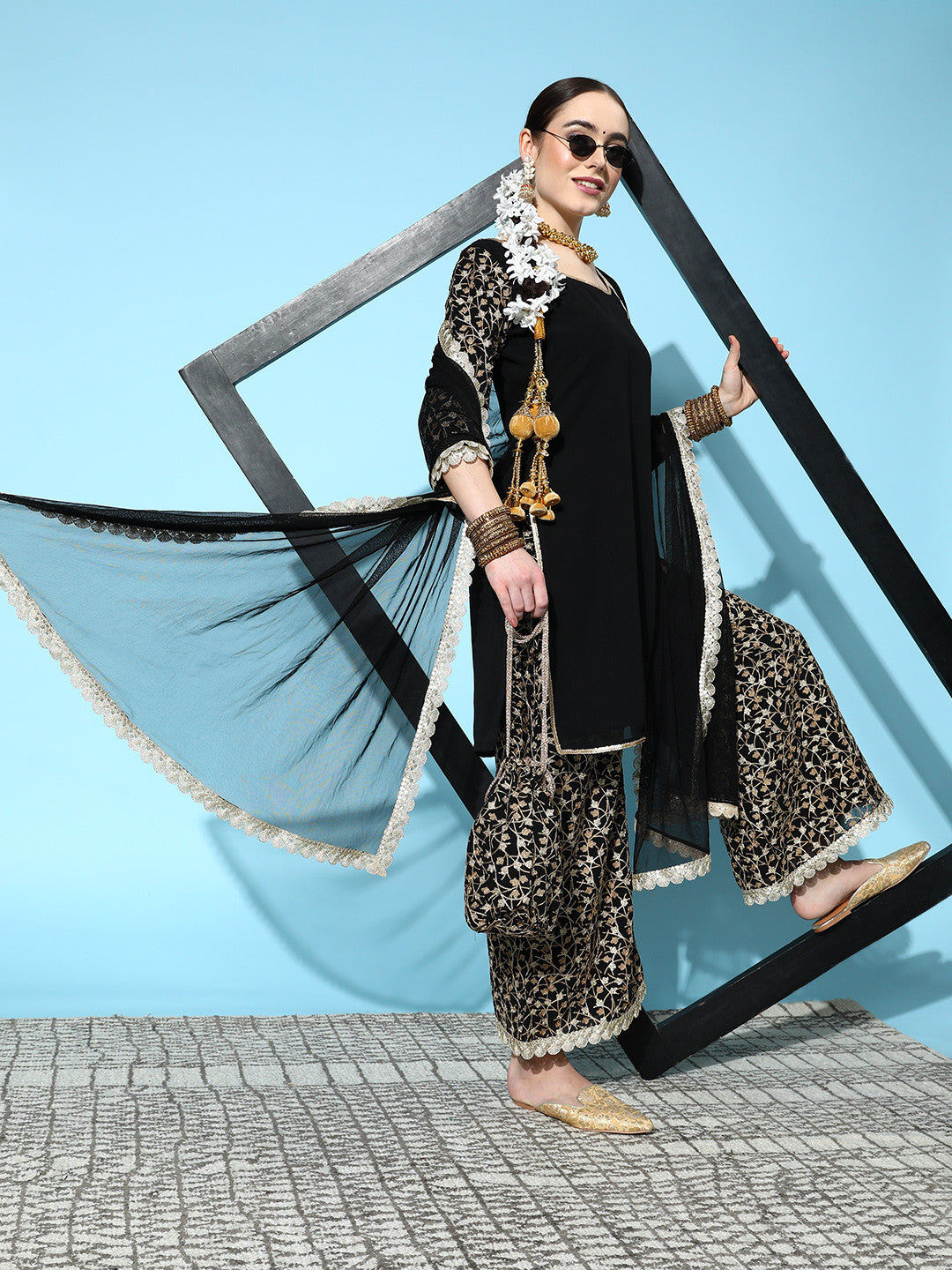Women Black Thread Work Kurta with Palazzos & Dupatta with Potli