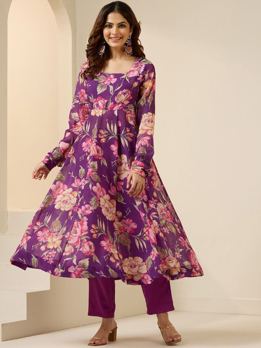 Dhiyona IS Women's Women Floral Printed Regular Kurta with Trousers & With Dupatta