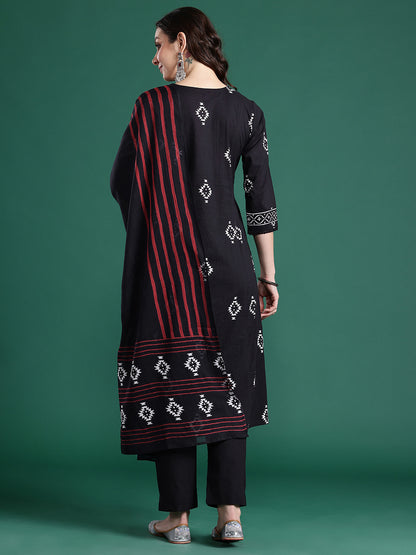 Ethnic Motifs Printed Thread Work Pure Cotton Kurta With Trousers & Dupatta