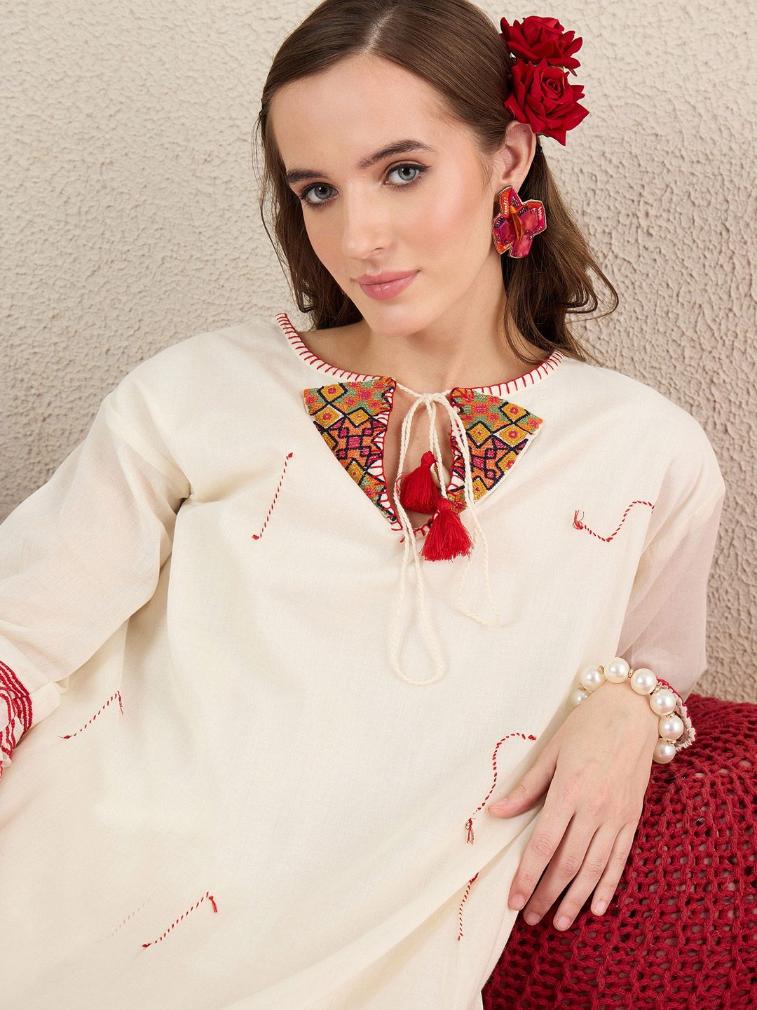Dhiyona IE Women Ethnic Motifs Embroidered Cotton Kurta with Trousers