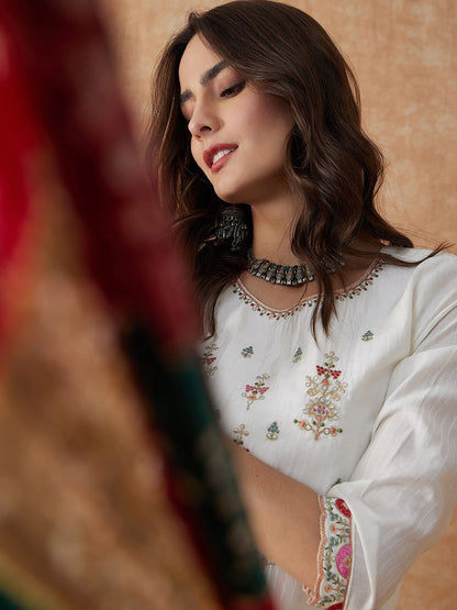 Dhiyona SN Women's White Ethnic Motifs Embroidered Thread Work Straight Kurta & Trouser With Dupatta