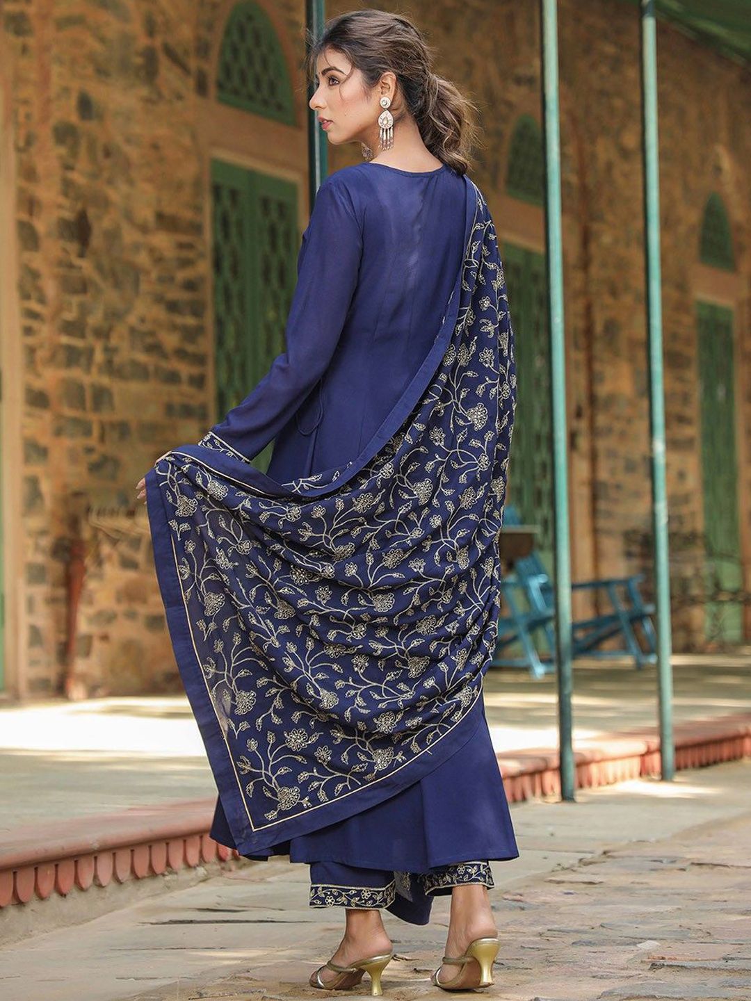 Dhiyona KL Angrakha Kurta with Trousers & Dupatta