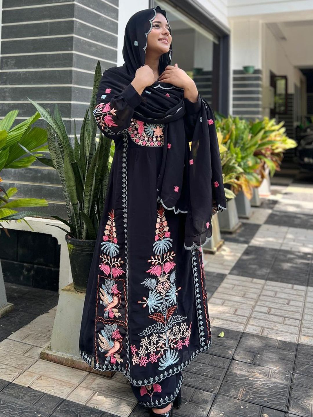 Dhiyona KL Floral Embroidered Georgette Kurta with Palazzos & With Dupatta