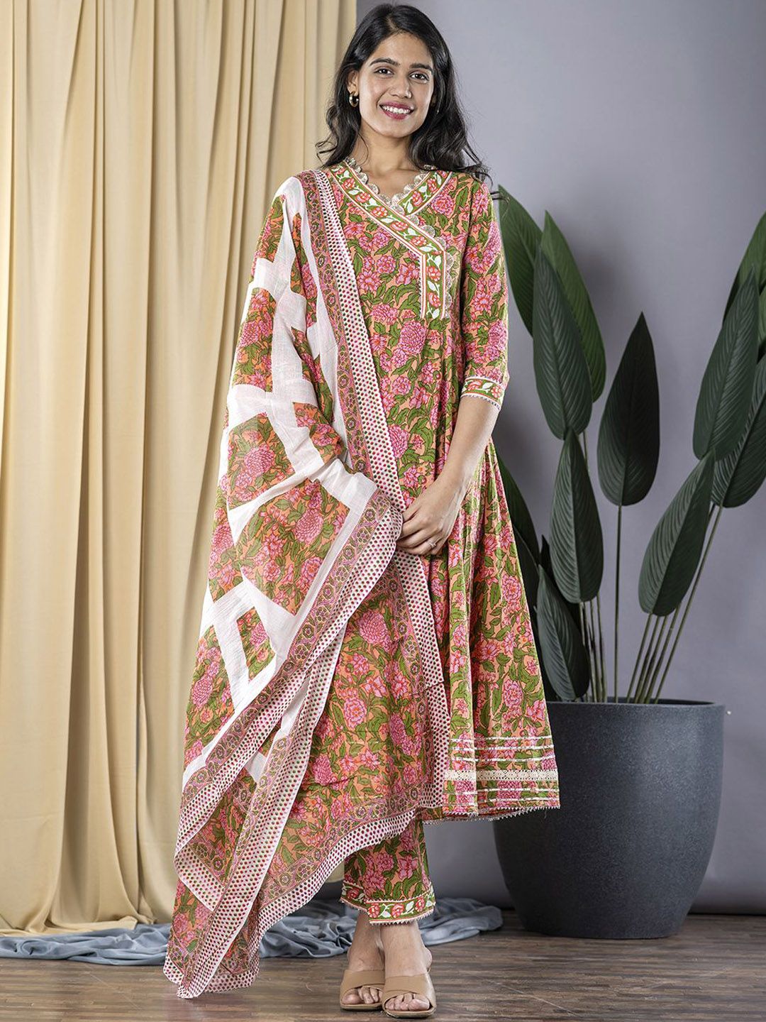 Dhiyona KL Floral Printed V-Neck Gotta Patti Pure Cotton Anarkali Kurta With Trouser & Dupatta