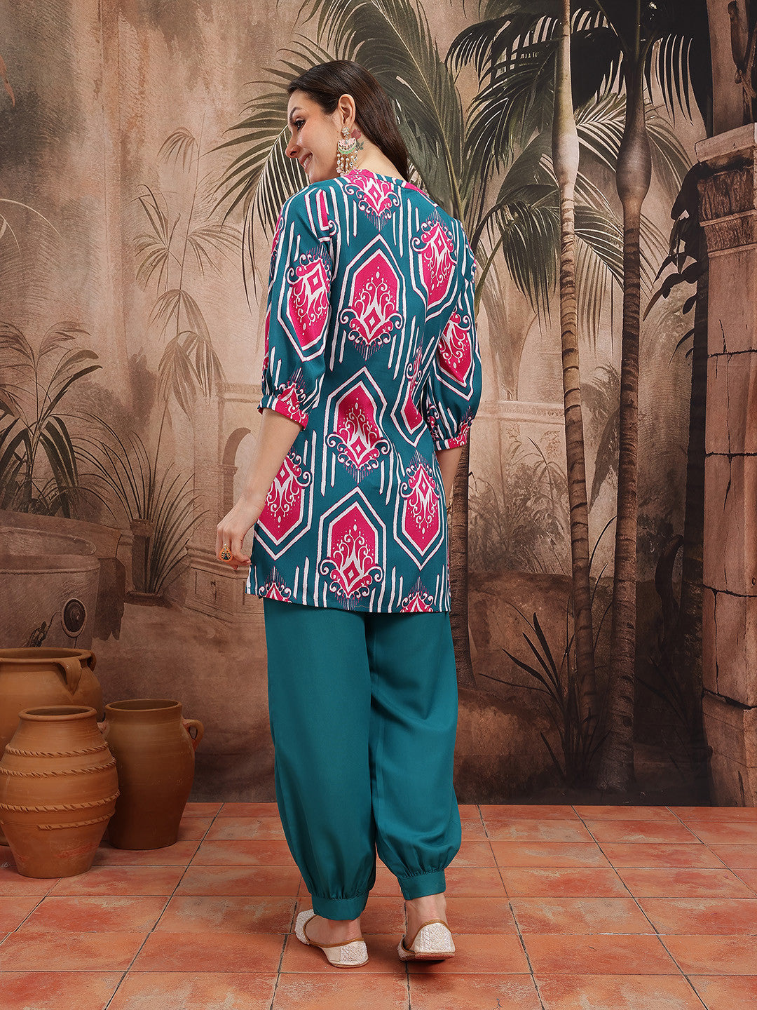 Ethnic Motifs Print Puff Sleeve Kurta with Salwar