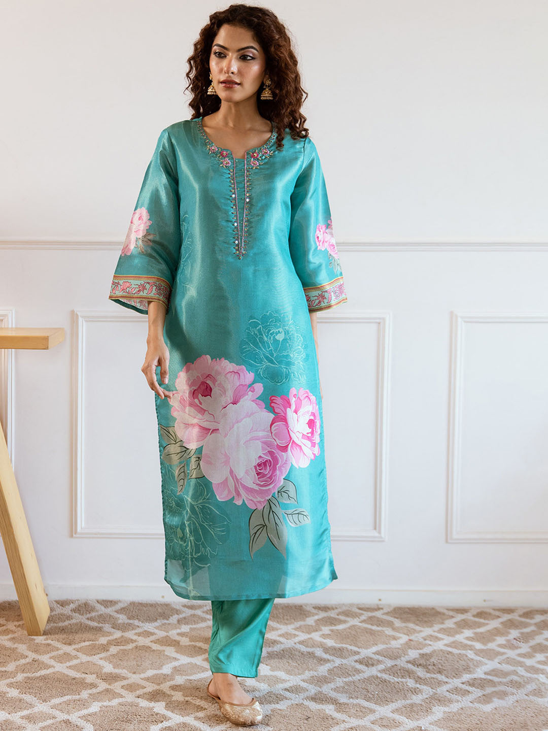 Floral Embroidered Notch Neck Tissue Silk Straight Kurta With Trousers & Dupatta