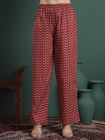 Dhiyona KL Floral Printed V-Neck Pure Cotton Kurta With Trousers & Dupatta