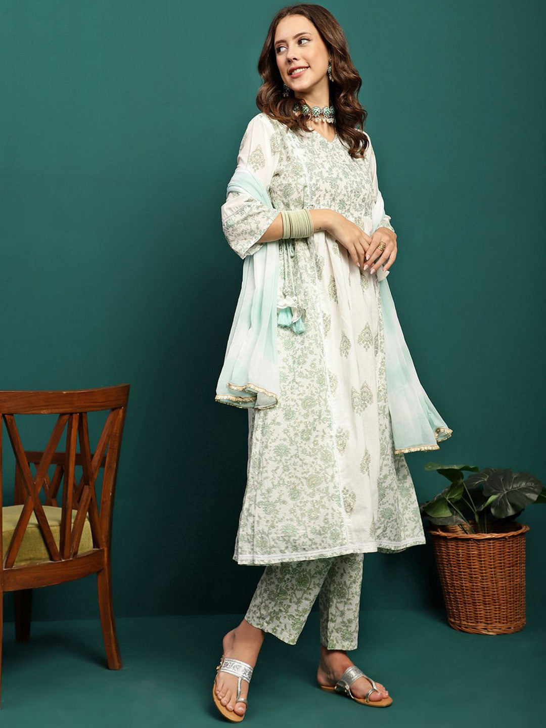 Women Printed Pure Cotton Kurta Sets