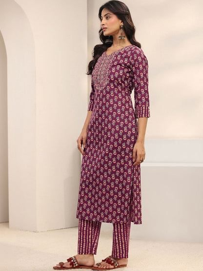 Women Floral Printed Regular Kurta with Trousers & With Dupatta