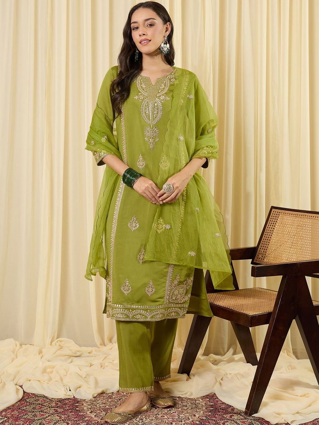 Dhiyona IE Women Ethnic Motifs Embroidered Regular Sequinned Kurta with Trousers & With Dupatta