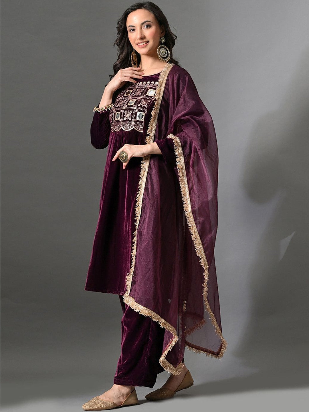Embroidered Velvet Round Neck Kurta & Trousers With Dupatta