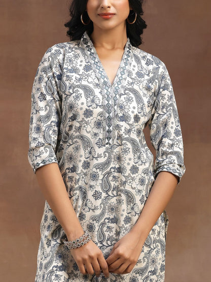 Women Ethnic Motifs Printed Regular Sequinned Kurta with Pyjamas & With Dupatta