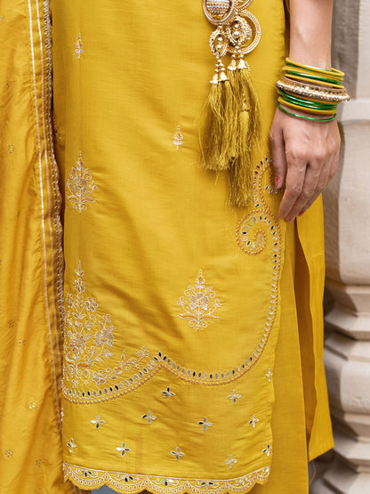 Dhiyona CH Women Ethnic Motifs Embroidered Thread Work Kurta with Trousers & Dupatta