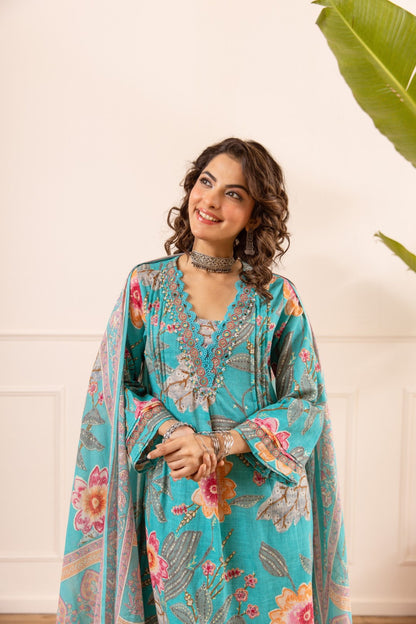 Karen artic embroidery cotton suit set