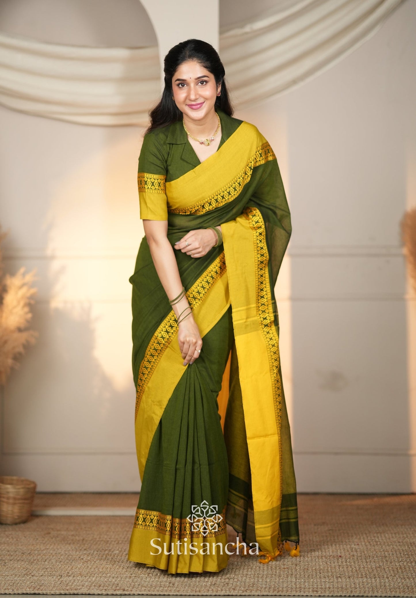 Dhiyona SS Timeless Weave Bengal Cotton Saree by Sutisancha