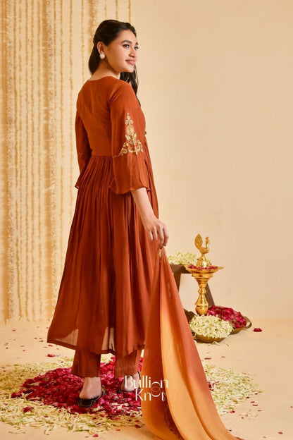 Dhiyona BN Resham Rustika Kurta Set (Dress) in Brown