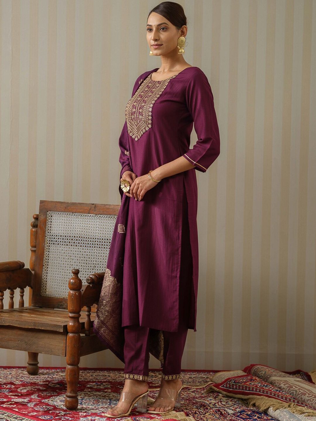 Dhiyona OD  Purple Ethnic Motifs Straight Kurta & Trousers With Dupatta