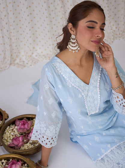 Ethnic Embroidered V-Neck Thread Work Pure Cotton Kurta with Trousers & Dupatta
