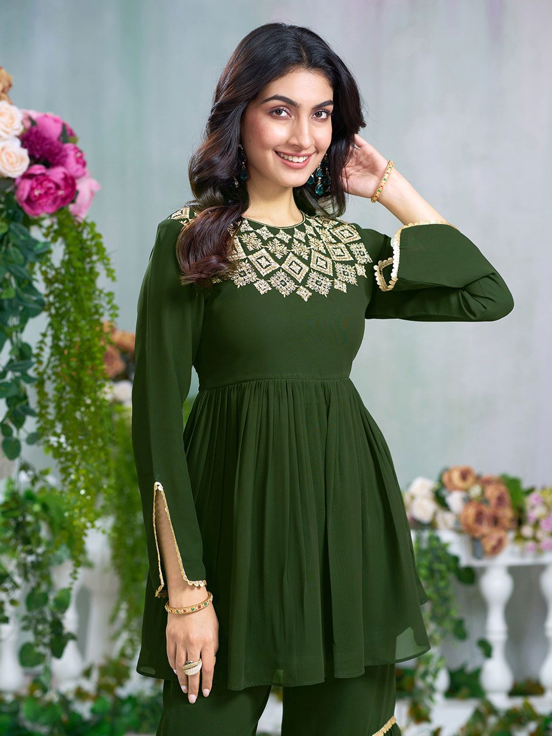 Dhiyona CH Floral Embroidered Pleated A-Line Georgette Embroidered Kurta With Sharara