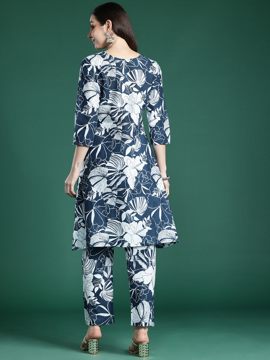 Floral Printed Pure Cotton Kurta with Trousers
