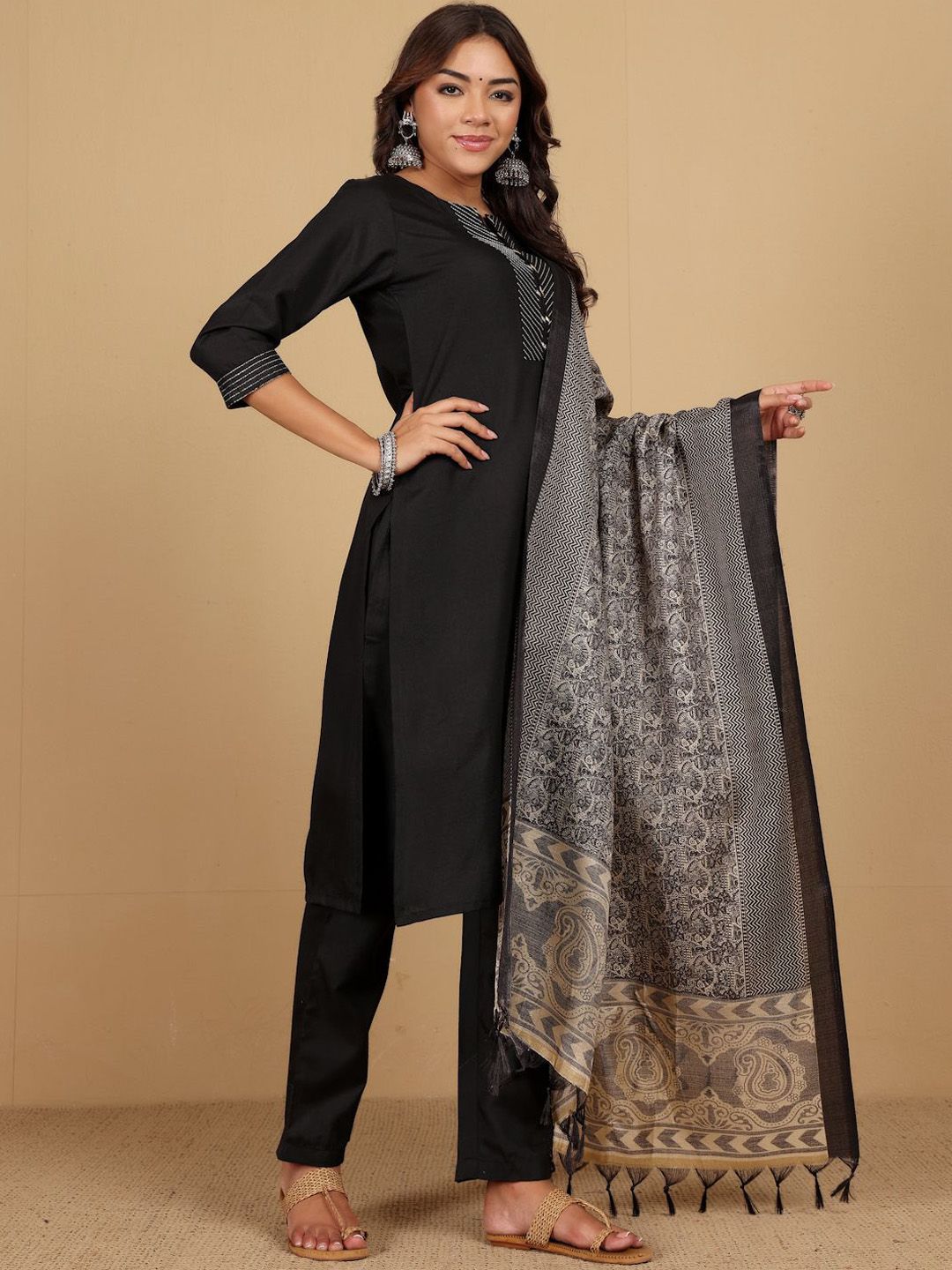Black Thread Work Notch Neck Straight Kurta With Trousers And Dupatta