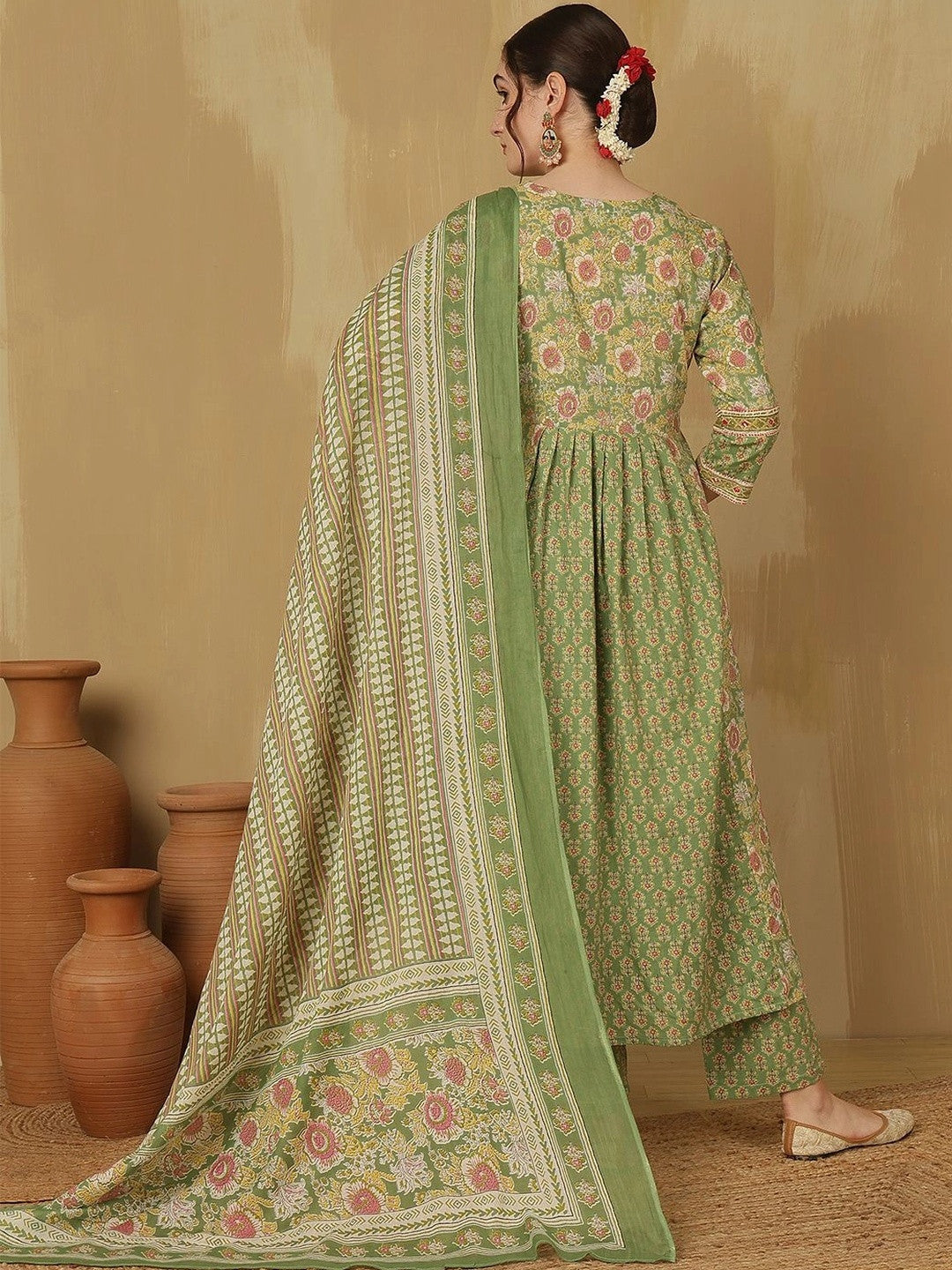 Women Floral Printed Empire Pure Cotton Kurta with Trousers & With Dupatta