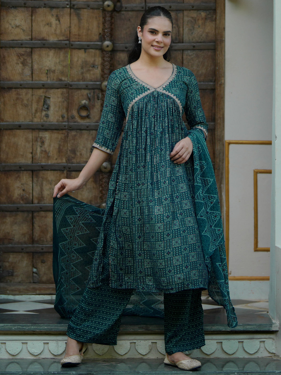 Ethnic Motifs Printed Empire Gotta Patti Kurta with Trousers & Dupatta