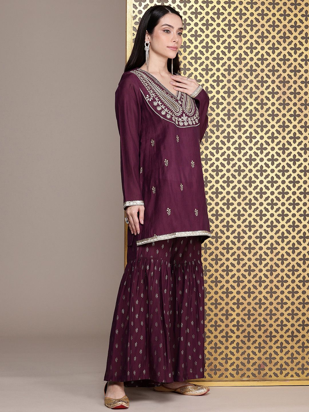 Dhiyona HOP Jashn Yoke Design Sequinned Zari Work Kurti With Sharara & Dupatta