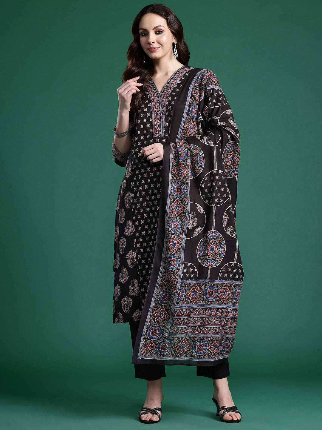 Ethnic Motifs Printed Panelled Pure Cotton Kurta with Trousers & Dupatta
