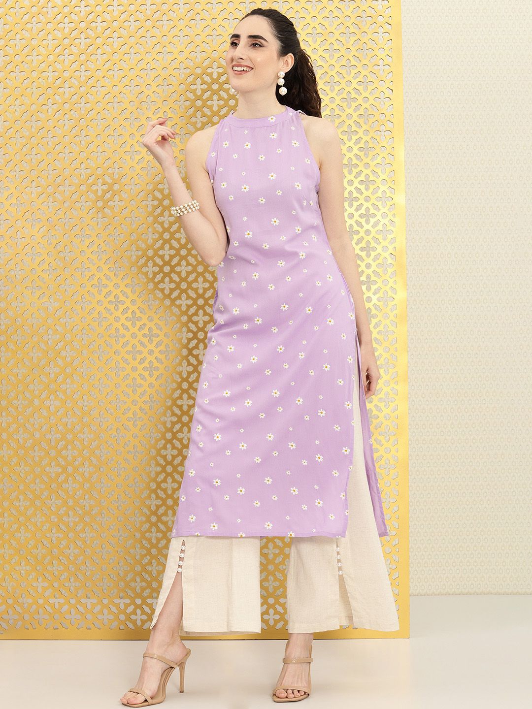 Dhiyona OD  Women Lavender & White Floral Printed Rozana Kurta